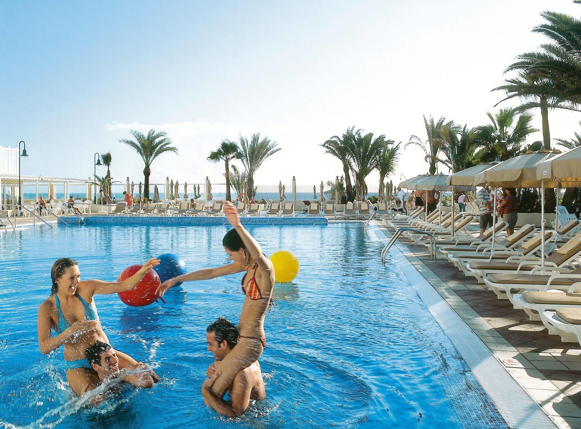 Hotel Riu Oliva Beach Resort Corralejo Ngoại thất bức ảnh